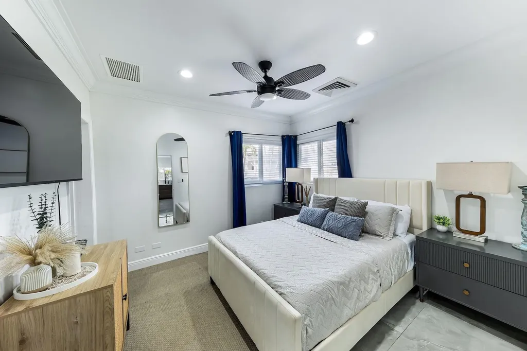 Bayshore 1 & 3, The Grove 1 & 3 New Providence Paradise Island BS