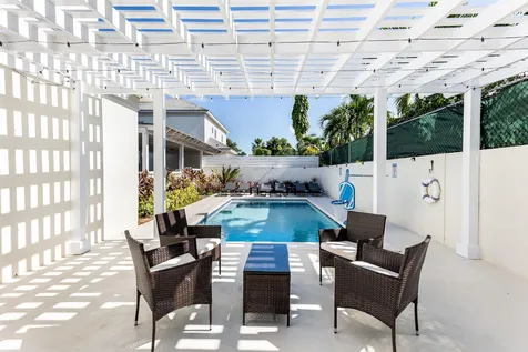 Bayshore 1 & 3, The Grove 1 & 3 New Providence Paradise Island BS