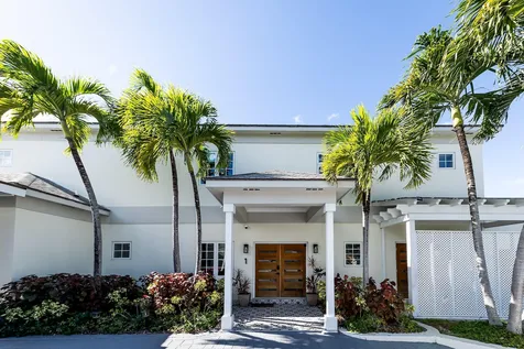 Bayshore 1 & 3, The Grove 1 & 3 New Providence Paradise Island BS