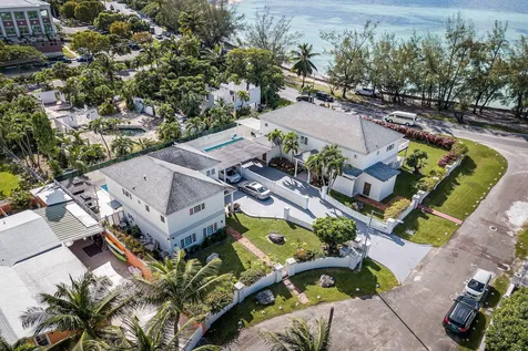 Bayshore 1 & 3, The Grove 1 & 3 New Providence Paradise Island BS