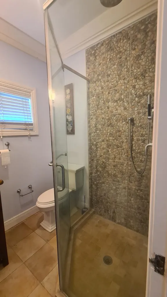 Atlantic Drive & Albury L 1 New Providence Paradise Island BS