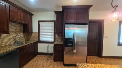 Atlantic Drive & Albury L 1 New Providence Paradise Island BS