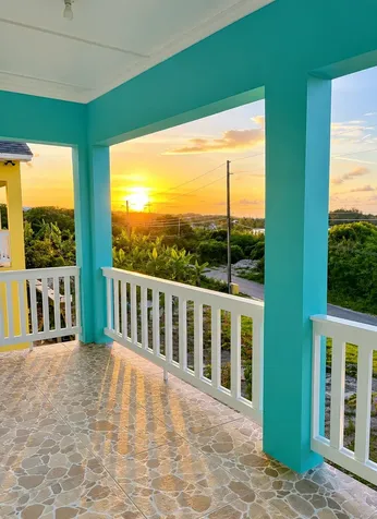 Russell Island Eleuthera BS