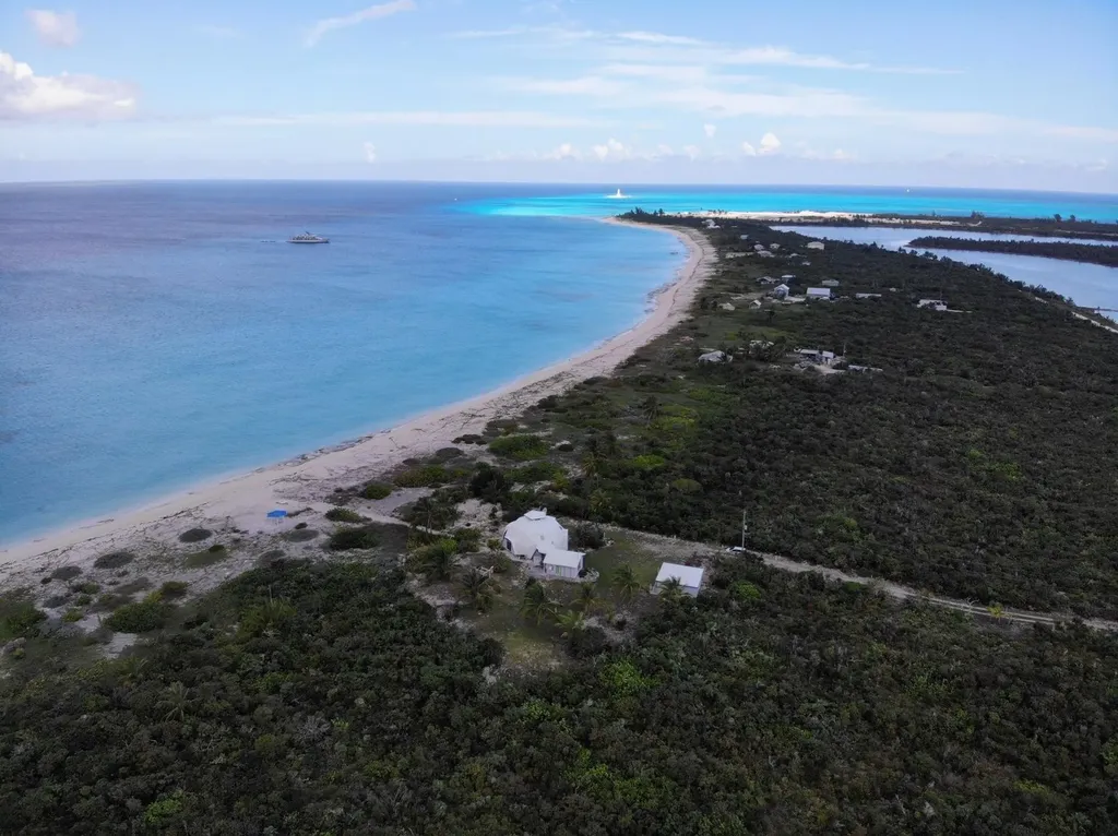 Lot 47, Seahorse Shores Crooked Island BS
