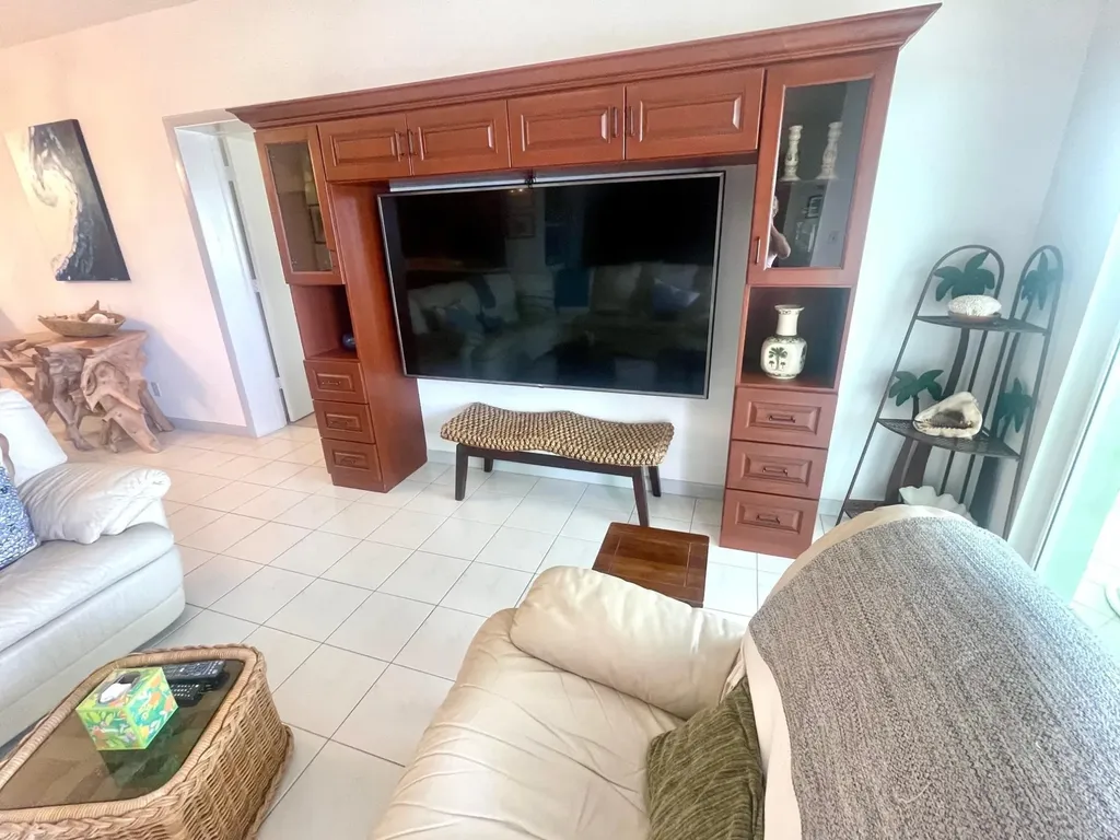 Bahama Reef Condominium Grand Bahama Freeport BS