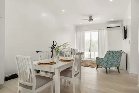 Miramar West, Love Beach New Providence Paradise Island BS