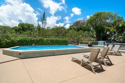 Miramar West, Love Beach New Providence Paradise Island BS
