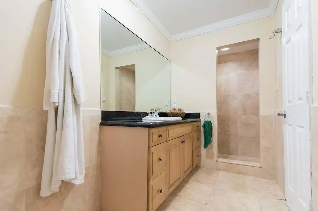 Shoreline Development Grand Bahama Freeport BS