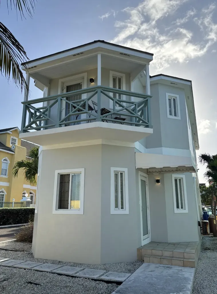 Eastern Road New Providence Paradise Island BS