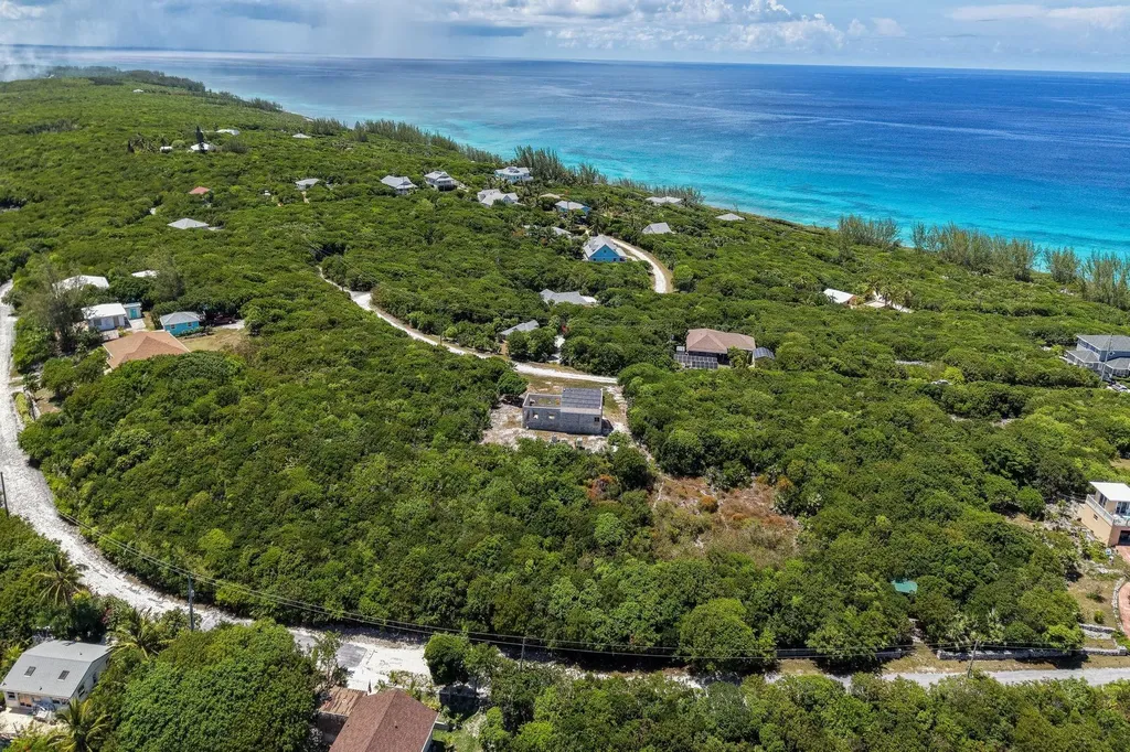 Unfinished Home- Hilltop Eleuthera BS