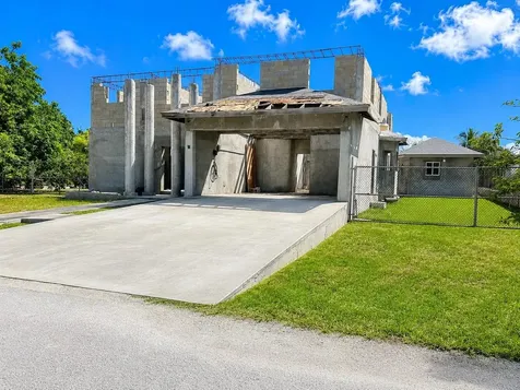 Venice Bay Building New Providence Paradise Island BS
