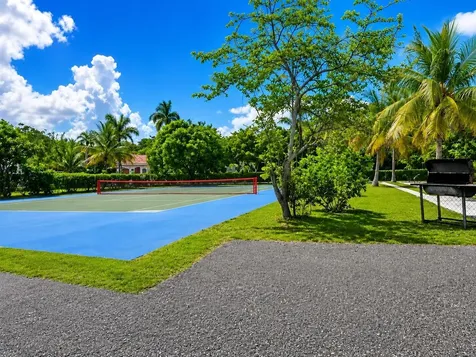 Venice Bay Building New Providence Paradise Island BS