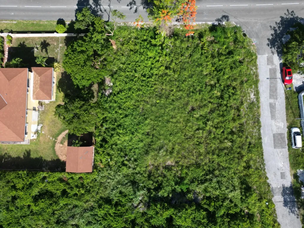 Winton Heights Lot New Providence Paradise Island BS