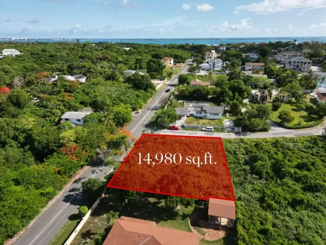 Winton Heights Lot New Providence Paradise Island BS