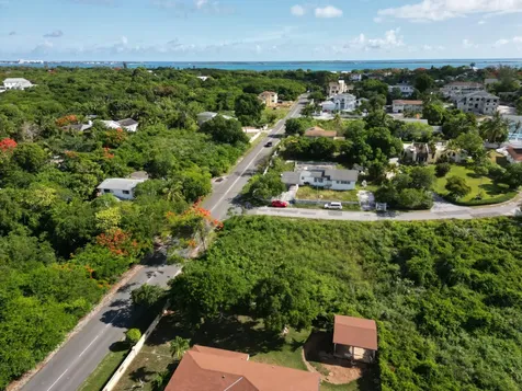 Winton Heights Lot New Providence Paradise Island BS