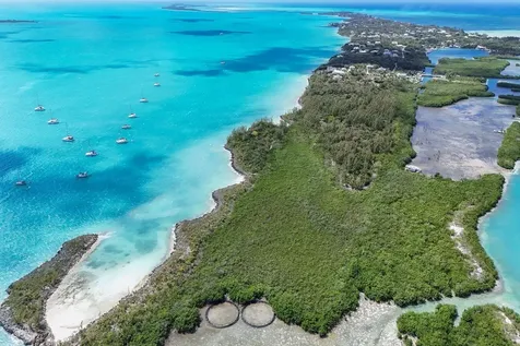 East Russell Island Eleuthera BS