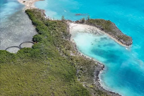 East Russell Island Eleuthera BS