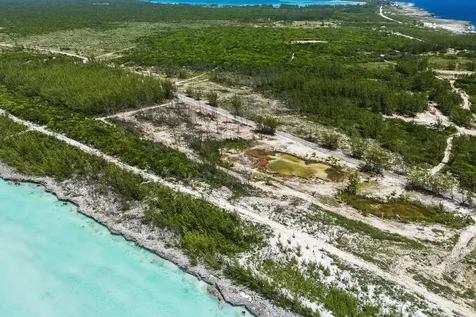 1.04 Acres Glass Window Eleuthera BS