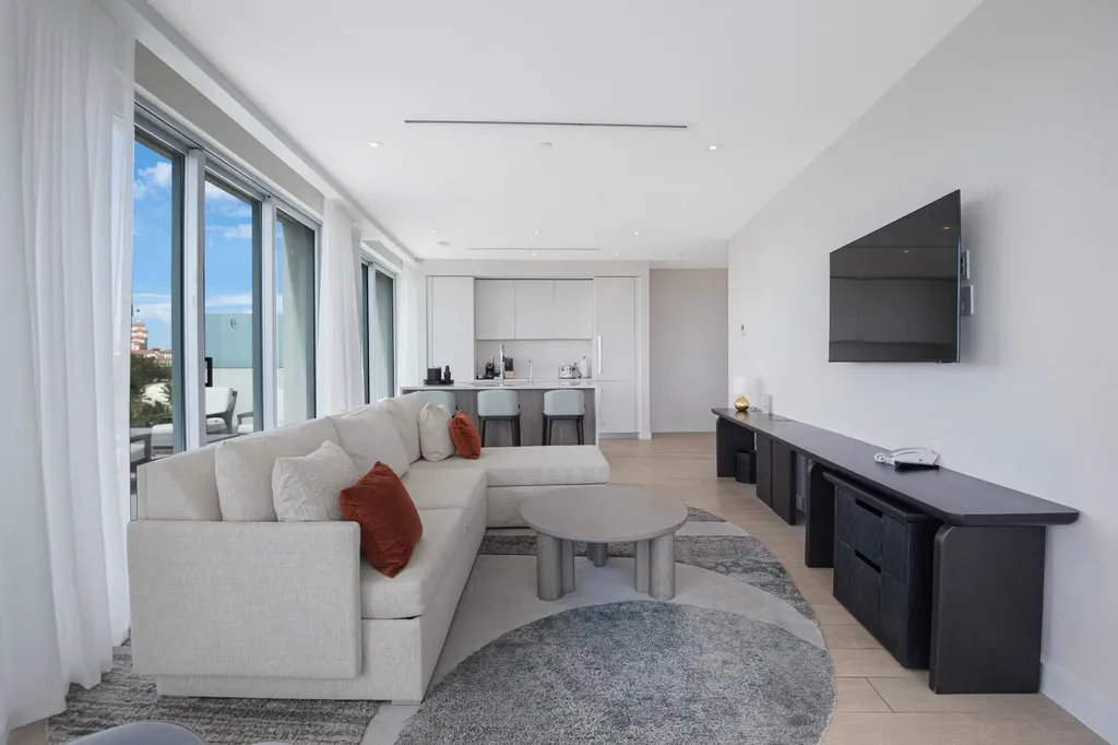 West Bay Street New Providence Paradise Island BS