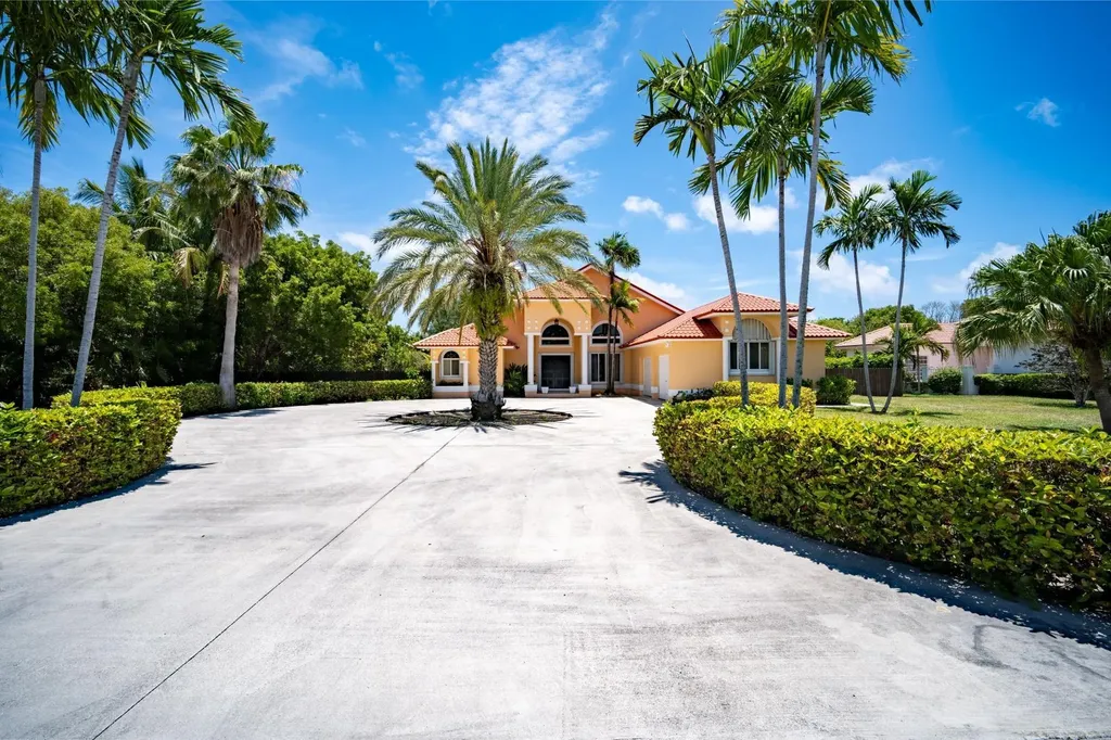 Fortune Cay Cannon Bay Grand Bahama Freeport BS