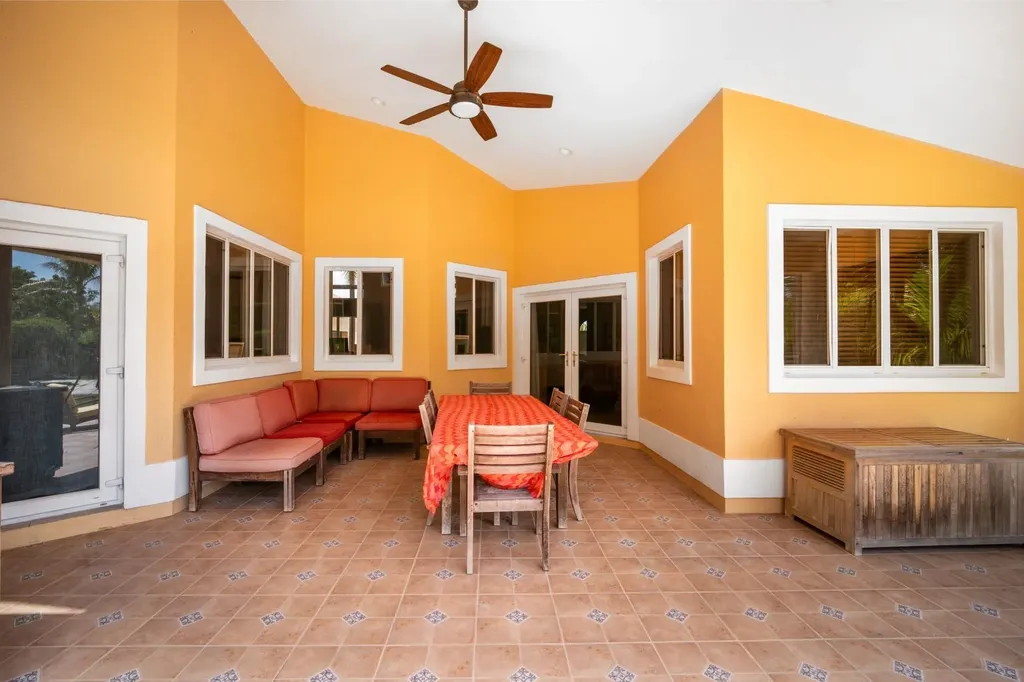 Fortune Cay Cannon Bay Grand Bahama Freeport BS