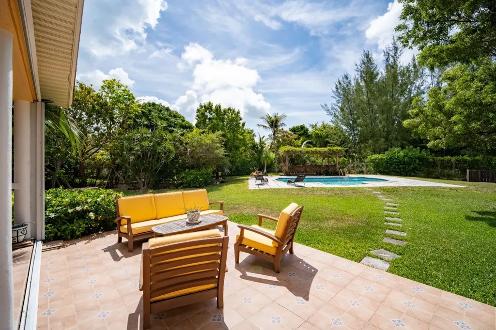 Fortune Cay Cannon Bay Grand Bahama Freeport BS