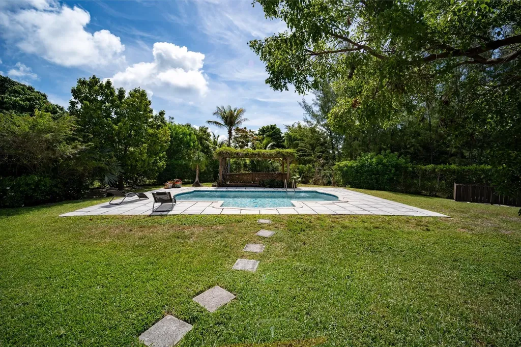 Fortune Cay Cannon Bay Grand Bahama Freeport BS
