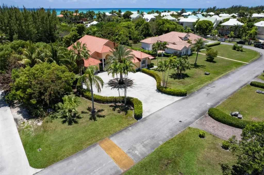 Fortune Cay Cannon Bay Grand Bahama Freeport BS