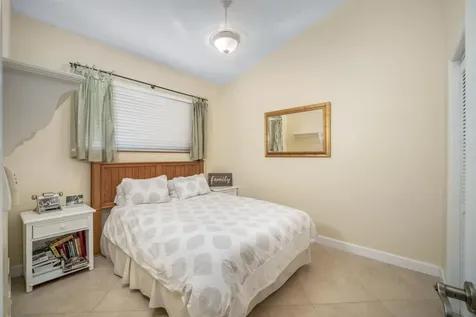 Fortune Cay Cannon Bay Grand Bahama Freeport BS