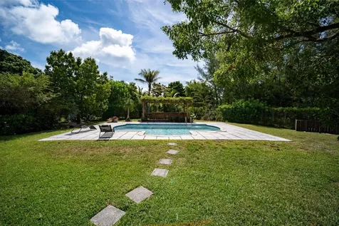 Fortune Cay Cannon Bay Grand Bahama Freeport BS
