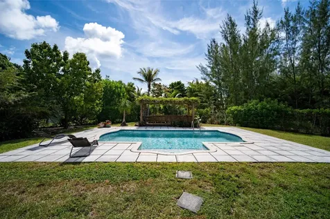 Fortune Cay Cannon Bay Grand Bahama Freeport BS