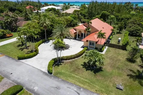 Fortune Cay Cannon Bay Grand Bahama Freeport BS