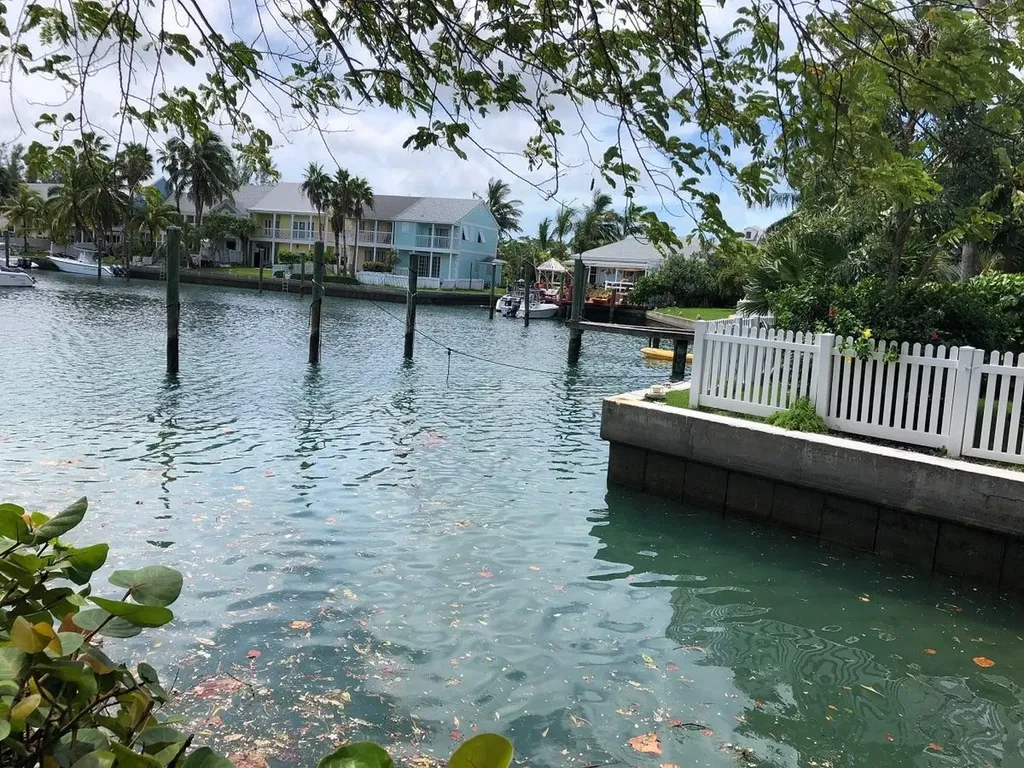Beach Lane, Sandyport New Providence Paradise Island BS
