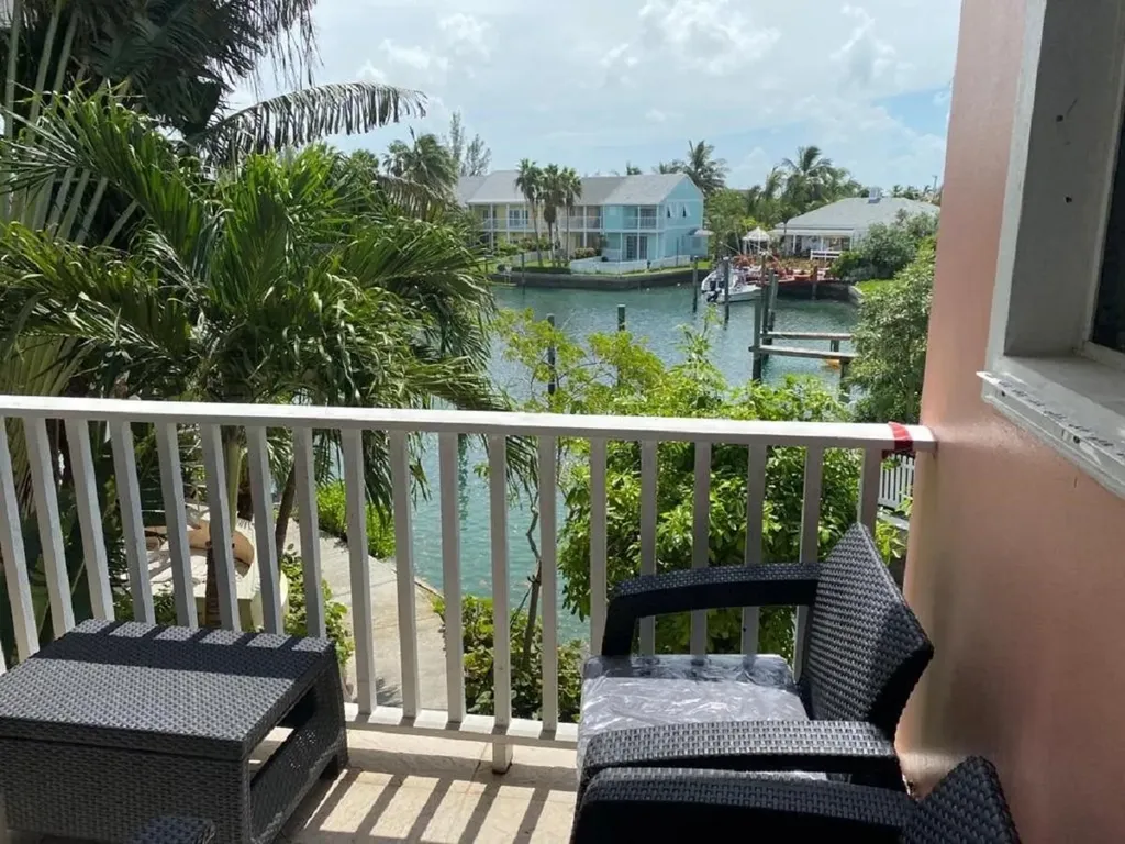 Beach Lane, Sandyport New Providence Paradise Island BS