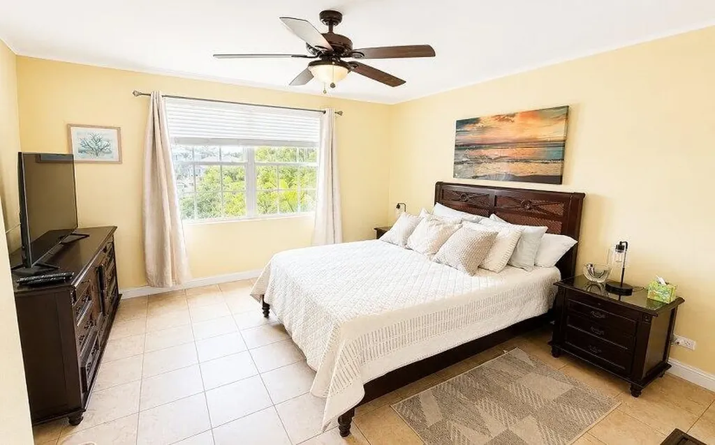Beach Lane, Sandyport New Providence Paradise Island BS