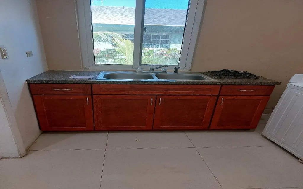 8 Bernard Road, Office Space New Providence Paradise Island BS