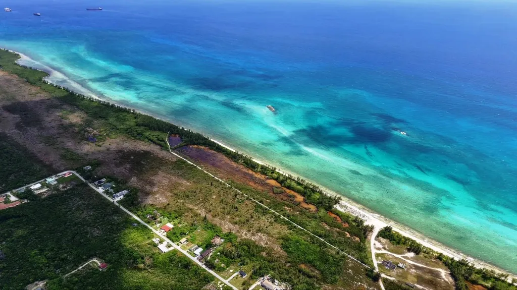 Holmes Rock Beachfront Abaco BS