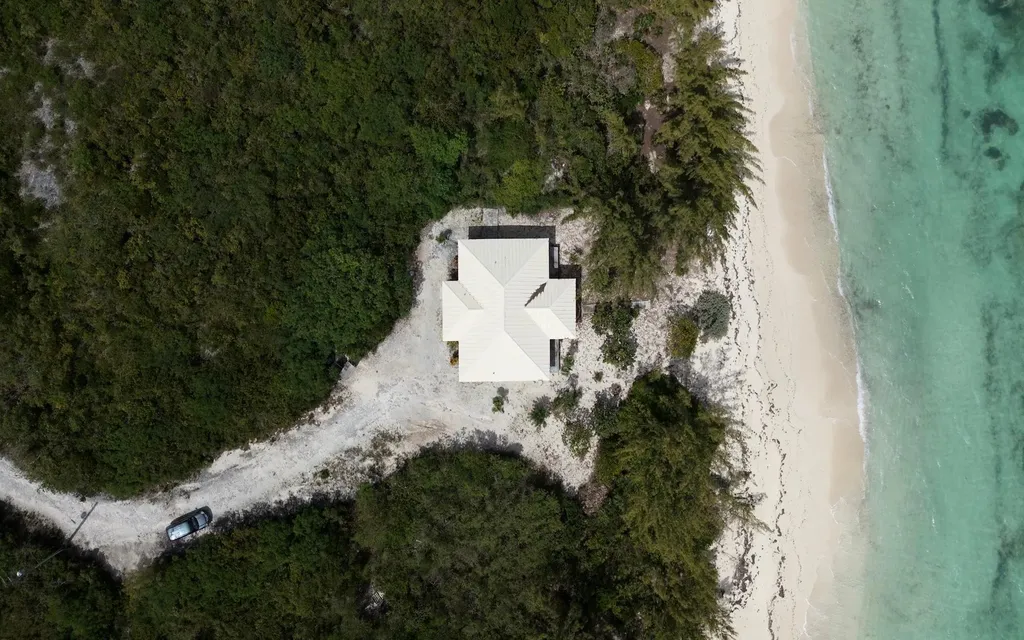 Beachfront Home Port Howe Cat Island BS