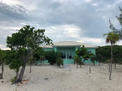 Beachfront Home Port Howe Cat Island BS