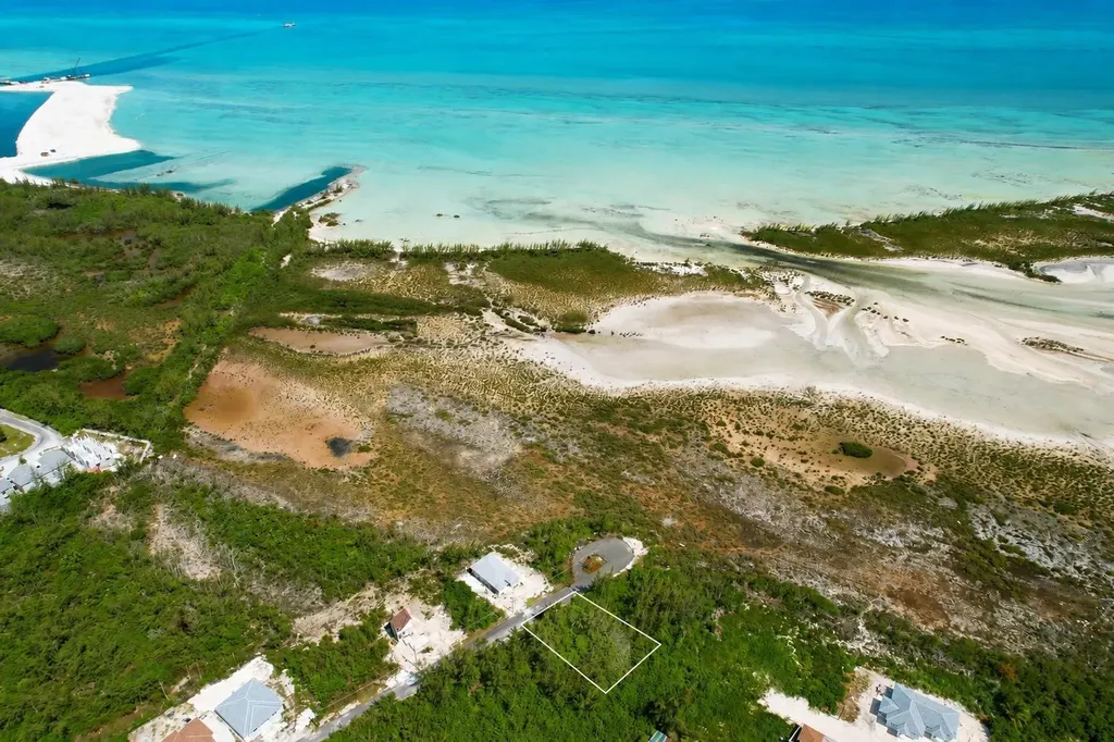 Hanna Road New Providence Paradise Island BS