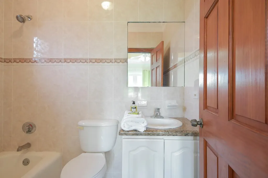 Sea Beach Estates New Providence Paradise Island BS