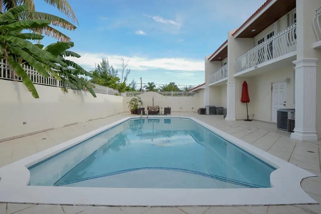 Sea Beach Estates New Providence Paradise Island BS