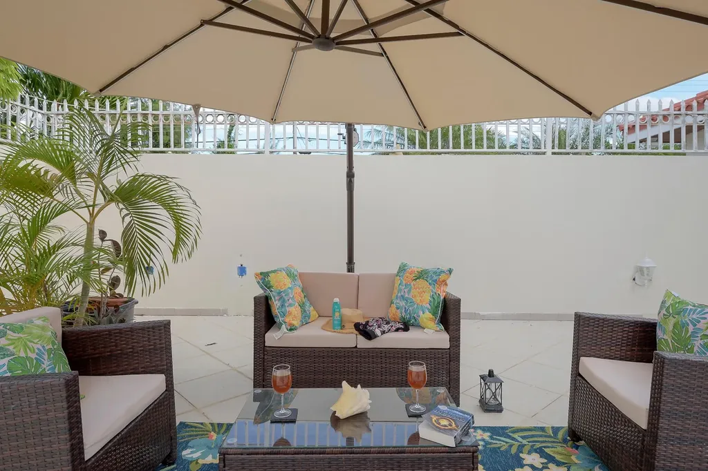 Sea Beach Estates New Providence Paradise Island BS