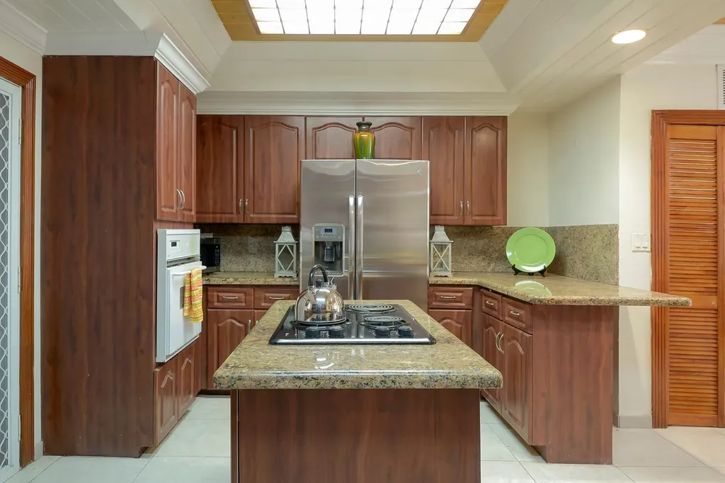 Sea Beach Estates New Providence Paradise Island BS