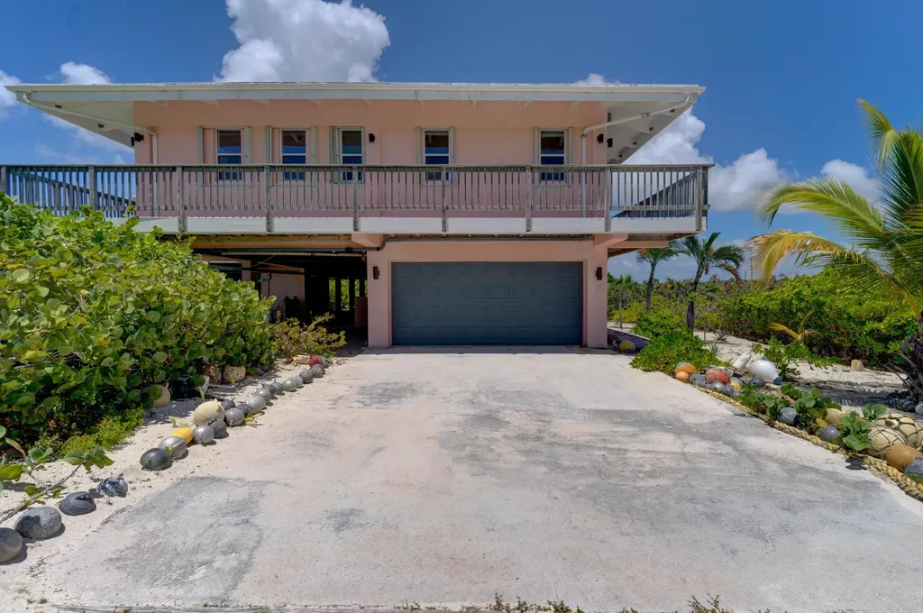 Lot 21, 22, 17-blk 34-cl4 San Salvador BS