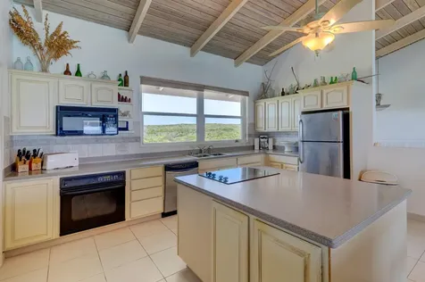 Lot 21, 22, 17-blk 34-cl4 San Salvador BS