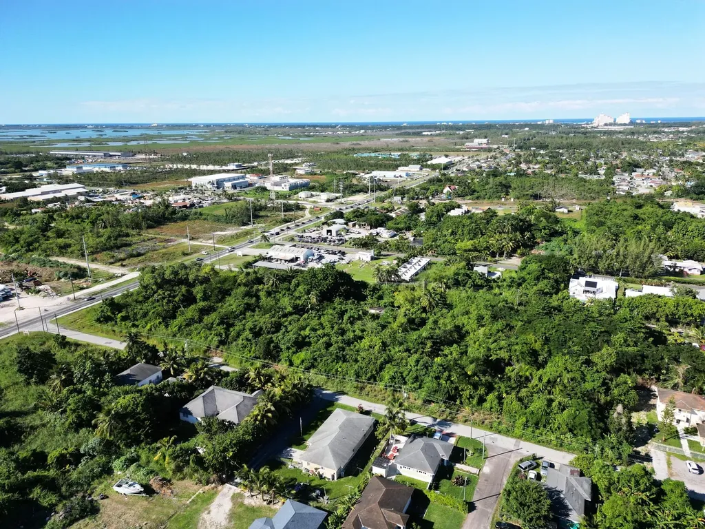 Gladstone Road Lot #10 New Providence Paradise Island BS