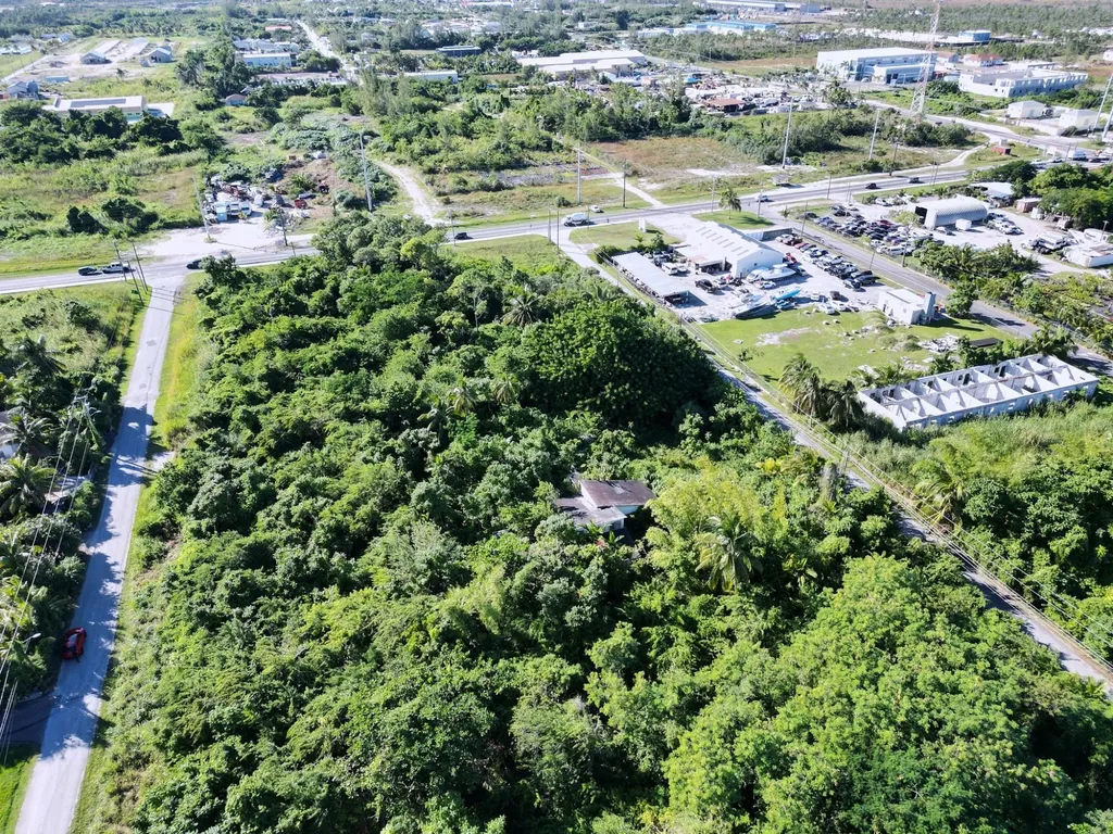 Gladstone Road Lot #10 New Providence Paradise Island BS