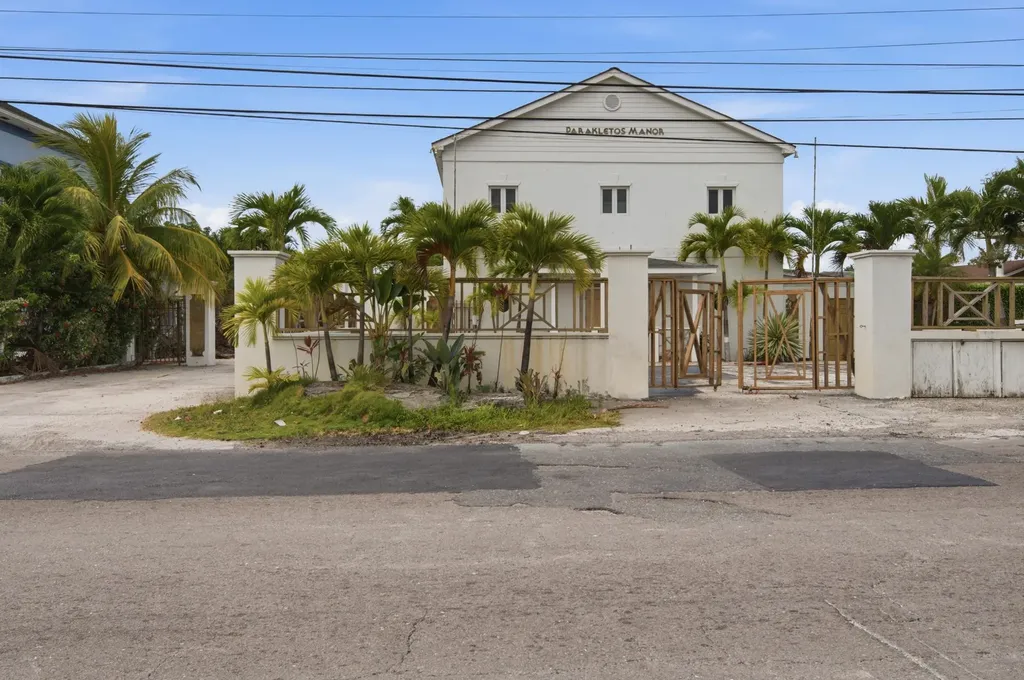 Adelaide Road 6 New Providence Paradise Island BS