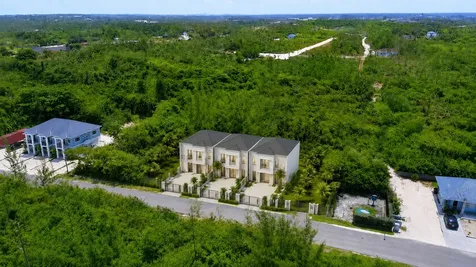 Tall Pines Drive New Providence Paradise Island BS